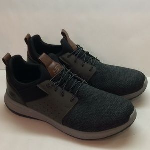 skechers delson camden